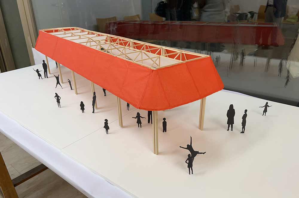 Dettaglio del giardino sensoriale - integrazione tra natura e didattica