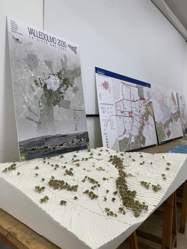 Thesis Valledolmo 2030 Elm House - project board (5)