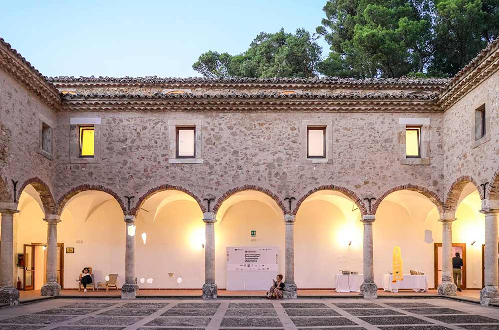 Relatori all'Urban Thinkers Campus - panel sul futuro dei piccoli comuni siciliani