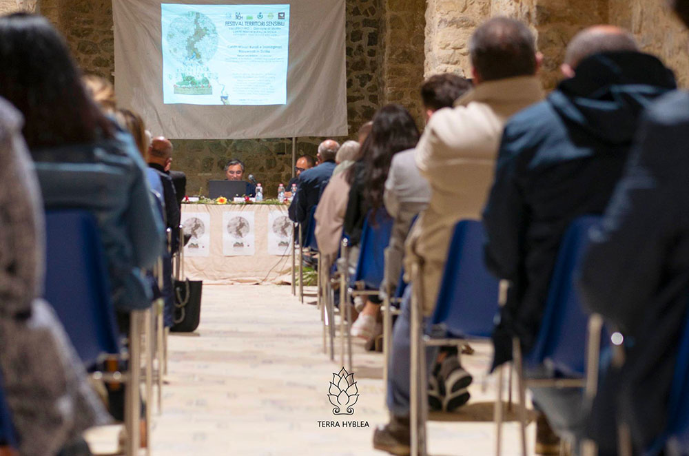 Discussione su filiera corta e mercati locali al Festival di Valledolmo